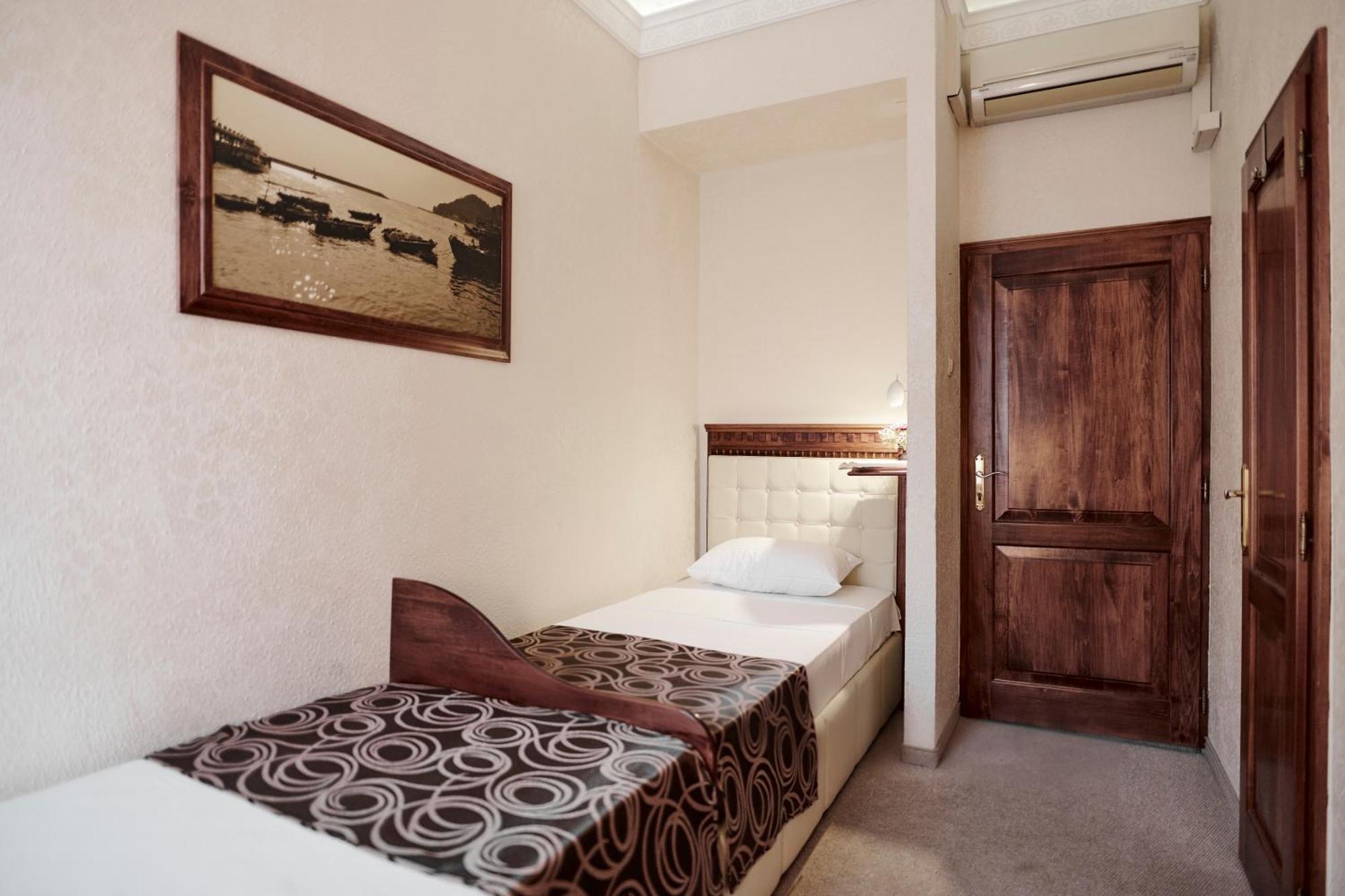 Hotel Villa Schubert Opatija Oda fotoğraf