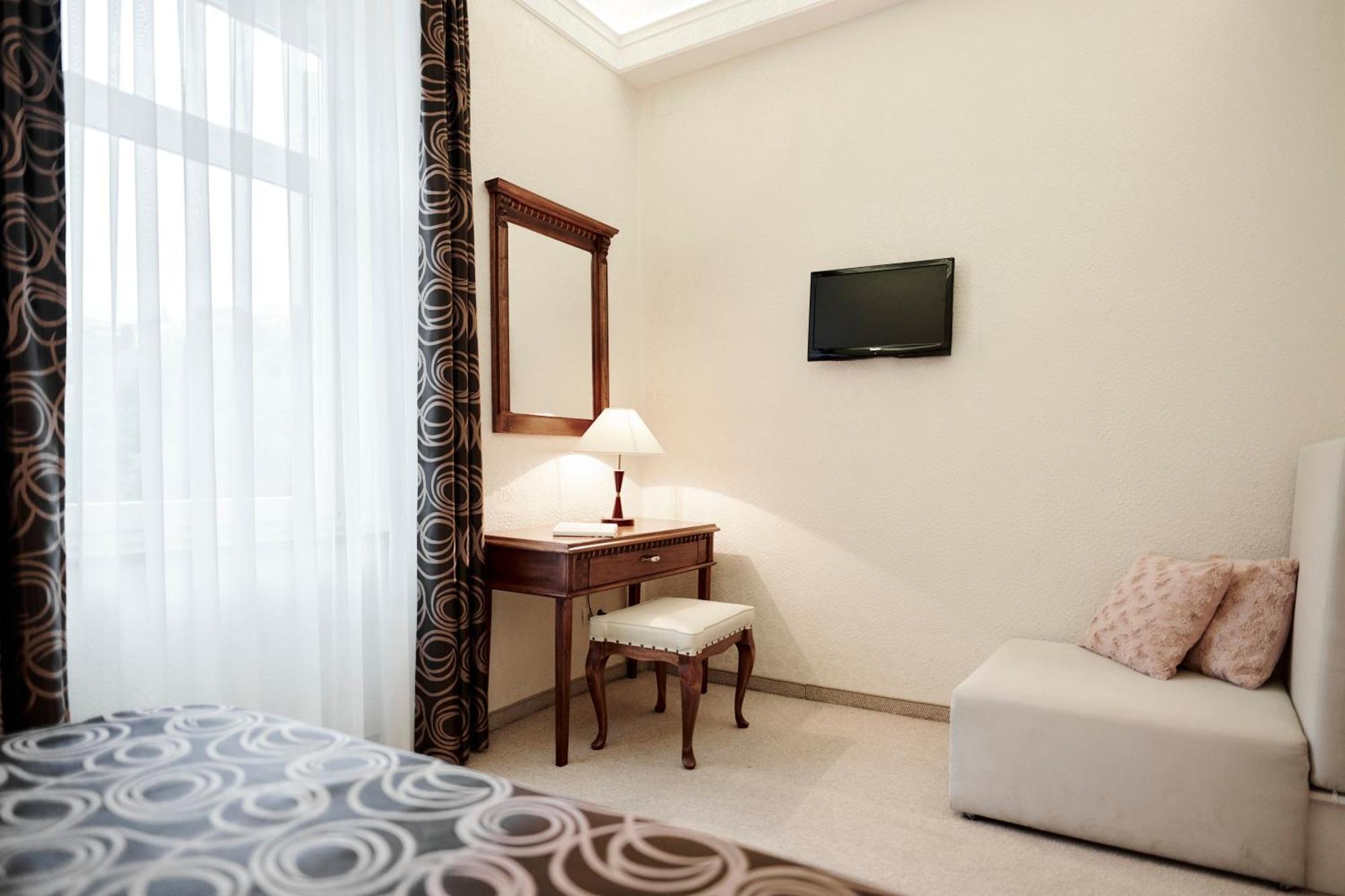 Hotel Villa Schubert Opatija Oda fotoğraf